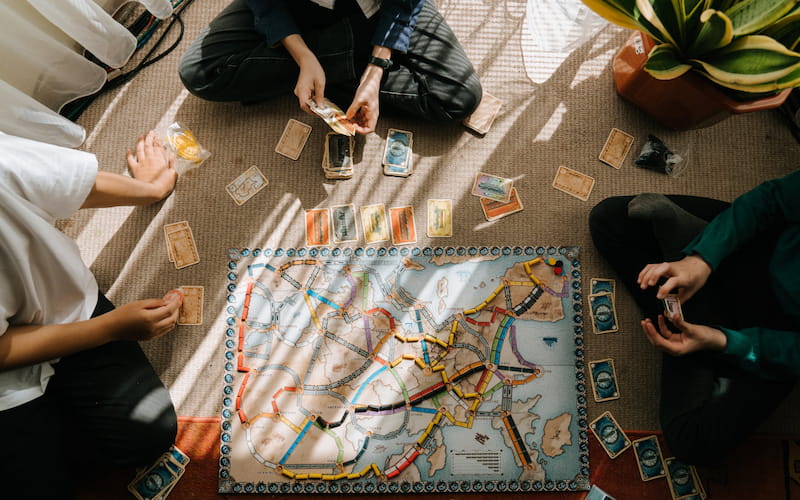 TOUBLITOU – Jeux de société Famille et Amis – 220 Cartes pour